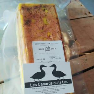 Terrine de Foie gras de canard mi-cuit au coeur de figue