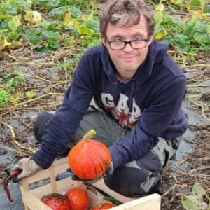 Courge Potimarron vendu à la pièce, facturée au kilo