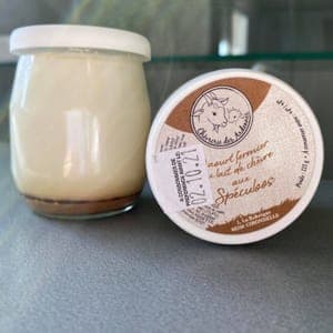 Yaourts sur lit de fruits