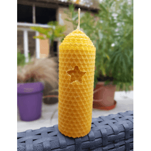 Bougie "Pilier" en cire gaufrée