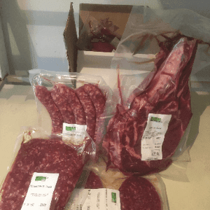 E35 - Colis grillades Côte/steaks hachés/haché vrac/saucisses