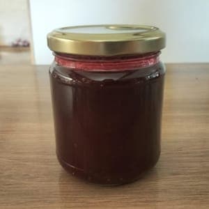 Confiture de framboises et cassis