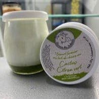 Yaourts sur lit de fruits