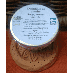 Dentifrice en poudre