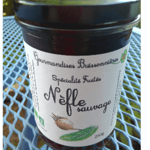 spécialité fruitée de nèfle sauvage