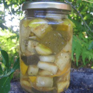 Pickles de courgettes au curry