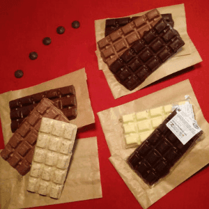 Delicechoco : Tablette de chocolat lait aux graines de courge/raisins