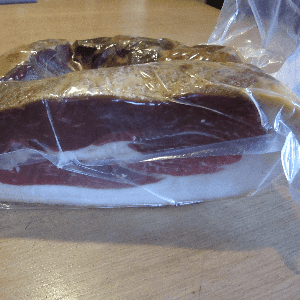 JAMBON sec de porc noir Ferme du CASTEROU / 24 mois d'affinage