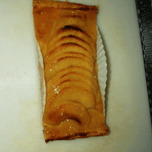 tarte aux pommes à la compotée de pommes safranée