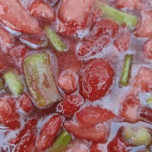 Confiture fraise rhubarbe.