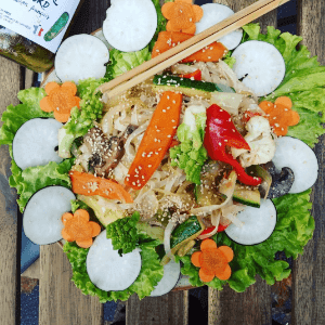 Nouilles de riz sautés aux légumes