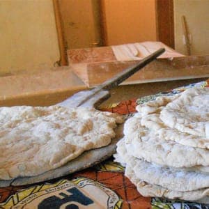 Pâton de pizza précuit