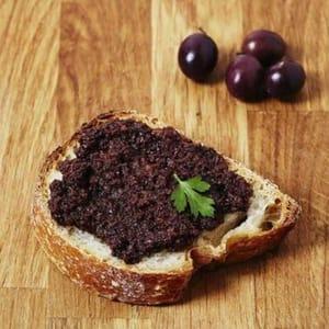 zz Olive noire en pâte crue sans sel non pasteurisée