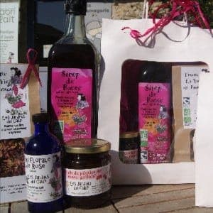 idée cadeau - La Vie en roses pour les gourmands: (sirop de rose 50cl - confit de pétales de rose)