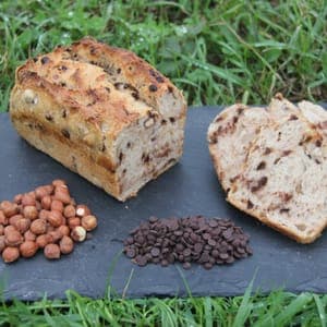 PAIN CHOCOLAT-NOISETTES