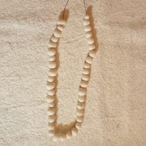 Collier ou guirlande 100% laine feurée