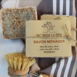 Savon ménager multi usage sous mention Nature & Progrès