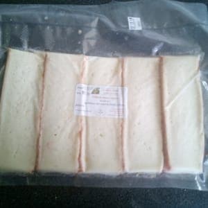 tome de chèvre en tranche sous vide 