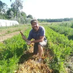 Le Champ des Barbus Le Champ des Barbus #0