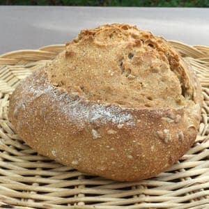 Pain semi complet aux graines de tournesol (400 grs)