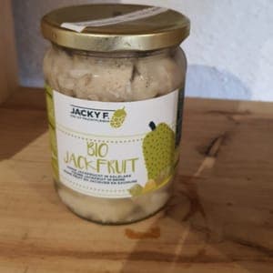 Fruit du jaquier jeune